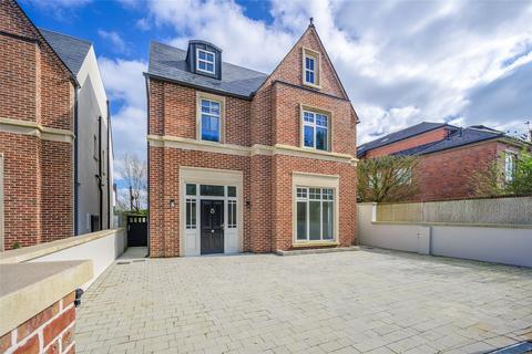 5 bedroom detached house, Well Road, Douglas, Cork