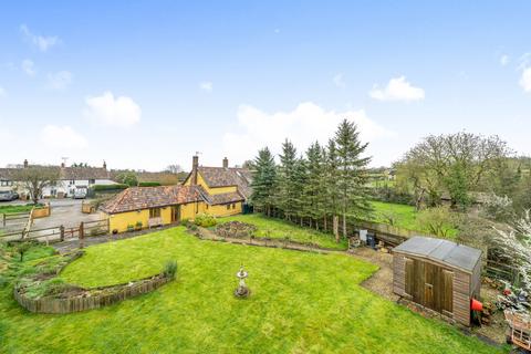 Honey Cottage . Puddlebridge, Horton, Ilminster, TA19 9RL