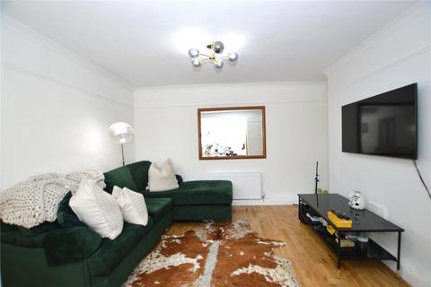 1 bedroom apartment to rent, Palace Court, 49-51 Palace Square, London, SE19