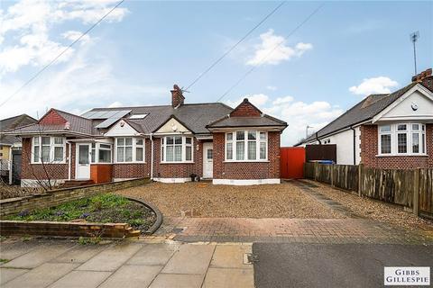 2 bedroom bungalow for sale, Fernbrook Drive, Harrow, Middlesex