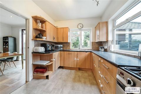 2 bedroom bungalow for sale, Fernbrook Drive, Harrow, Middlesex