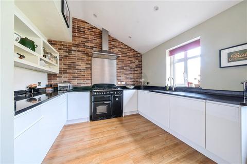 35 Cedar Drive, Pinner, HA5 4BY