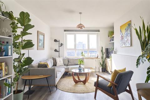 Flat 40, Reynolds House Approach Road, London, E2 9JR