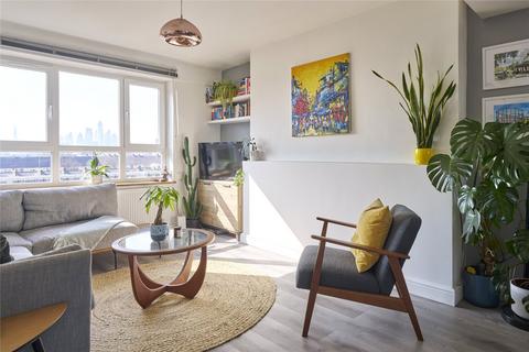 Flat 40, Reynolds House Approach Road, London, E2 9JR