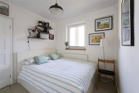 Flat 40, Reynolds House Approach Road, London, E2 9JR