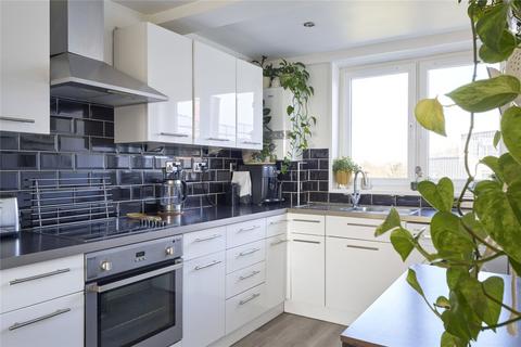 Flat 40, Reynolds House Approach Road, London, E2 9JR