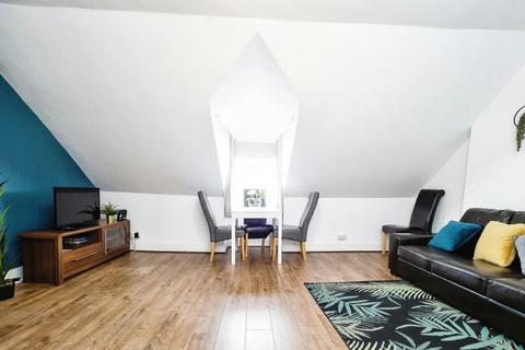 1 bedroom flat to rent, Atherton Road, Forest Gate, E7