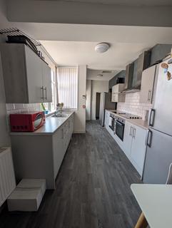 undefined, HMO Room 2, Florence Avenue
