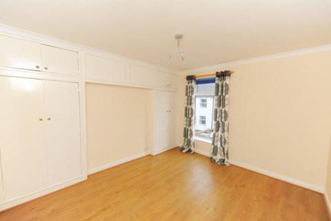 2 bedroom terraced house to rent, Hoole Street, Chesterfield S41