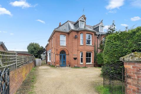 6 bedroom semi-detached house for sale, Claremount, New Road, Bromyard, Herefordshire, HR7 4AN