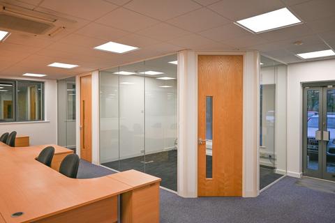 Office to rent, Kelvin Drive, Milton Keynes MK5