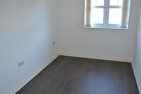 2 bedroom apartment to rent, (P1360) The Place, Bolton BL1 8RT