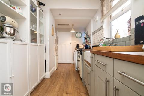 26 Brandon Road, Birmingham, B28 8DX