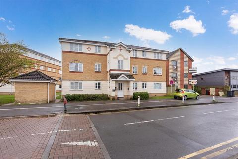 2 bedroom flat for sale, Richards Way, Cippenham