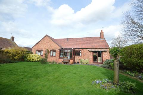 3 bedroom bungalow for sale, Manor Close, Long Whatton, Loughborough