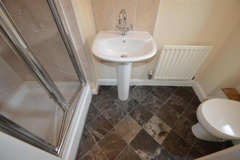 4 bedroom house to rent, Chorlton Road, Manchester M15
