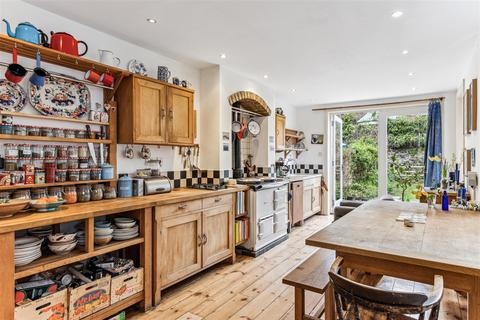 112 Mansfield Road, London, NW3 2JB
