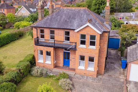 4 bedroom detached house for sale, College Road, Maidenhead