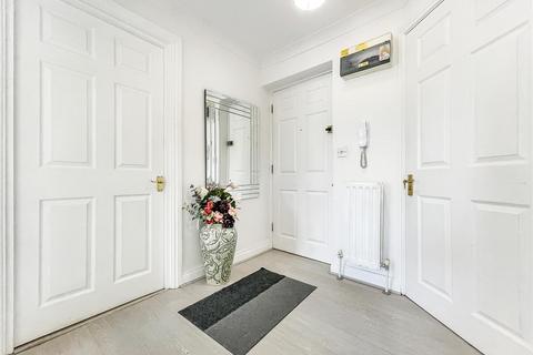 2 bedroom flat for sale, Bittern Close, Hemel Hempstead, HP3