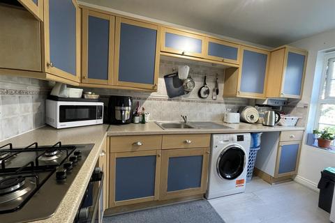 2 bedroom flat for sale, Bittern Close, Hemel Hempstead, HP3