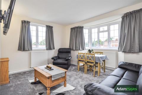 2 bedroom apartment to rent, Ballards Lane, Finchley Central N3