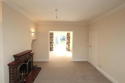3 bedroom house to rent, The Meadows, Ingrave
