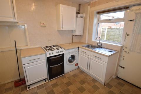 2 bedroom house for sale, Abbeyville Walk, Manchester M15