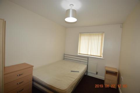 2 bedroom flat for sale, Drayton Street, Manchester M15