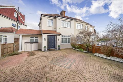 4 bedroom semi-detached house for sale, Spring Grove Crescent, Hounslow