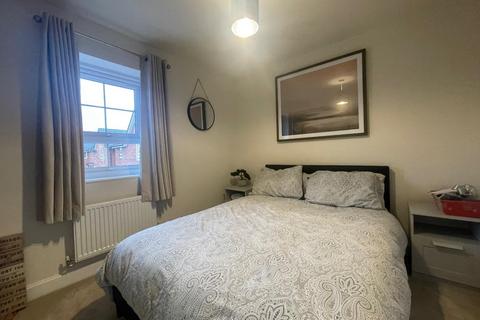 3 bedroom detached house to rent, Mottershead Way, Crewe CW2