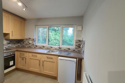 1 bedroom flat to rent, Wilford Close, Northwood