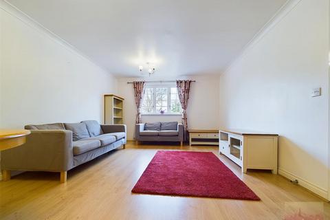 2 bedroom flat to rent, Sycamore Lodge, Cottage Close, Harrow on the Hill
