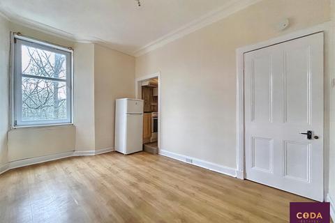 1 bedroom flat for sale, Luggiebank Road, Kirkintilloch