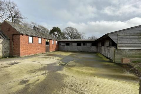 Smallholding to rent, Land and Stables at Fir Tree