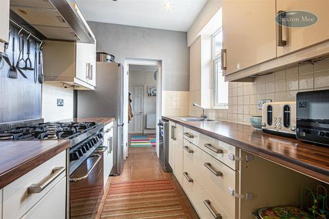 120 Standon Road, Sheffield, S9 1PJ