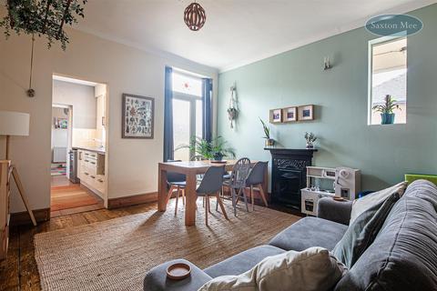 120 Standon Road, Sheffield, S9 1PJ