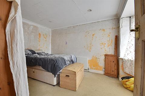 2 Pebsham Drive, Bexhill-on-sea, TN40 2RU