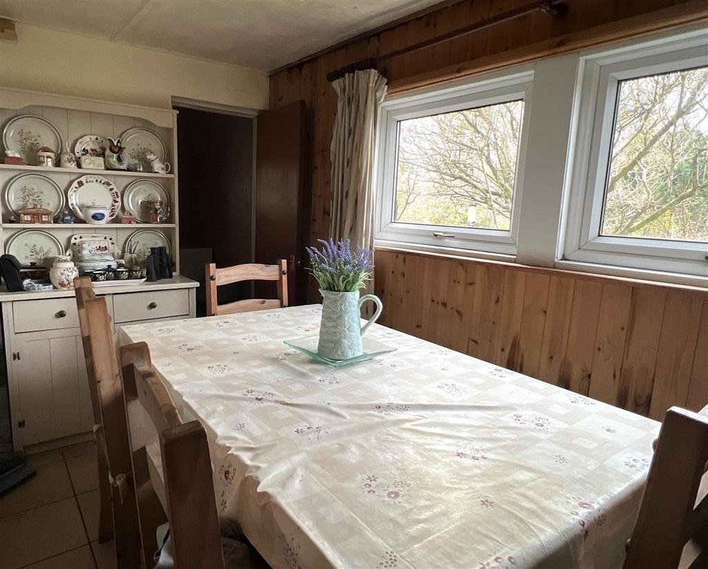 Breakfast room