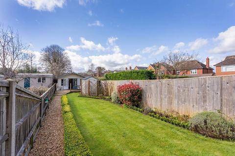 39 Alwyn Road, Maidenhead, SL6 5EG