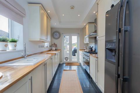 39 Alwyn Road, Maidenhead, SL6 5EG