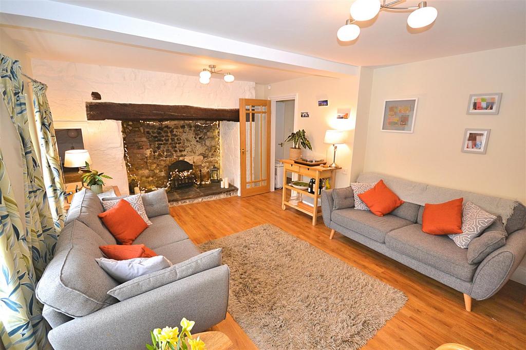 Duck Street, Cerne Abbas, Dorchester 4 bed semidetached house for sale