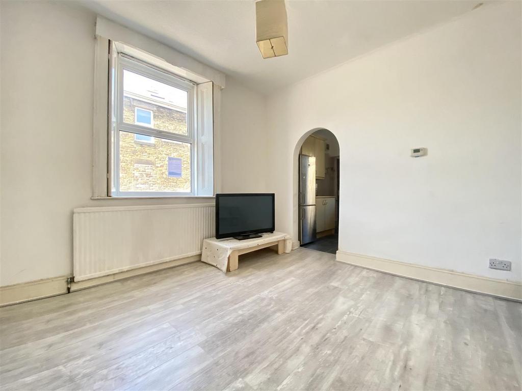 Dining room/living room