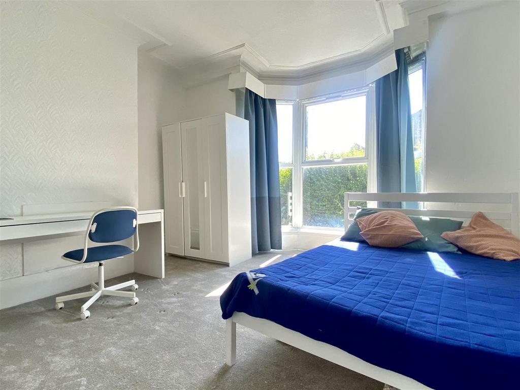 Sitting room/Bedroom