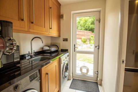 12 Parsonage Way, Linton, Cambridge, CB21 4YL