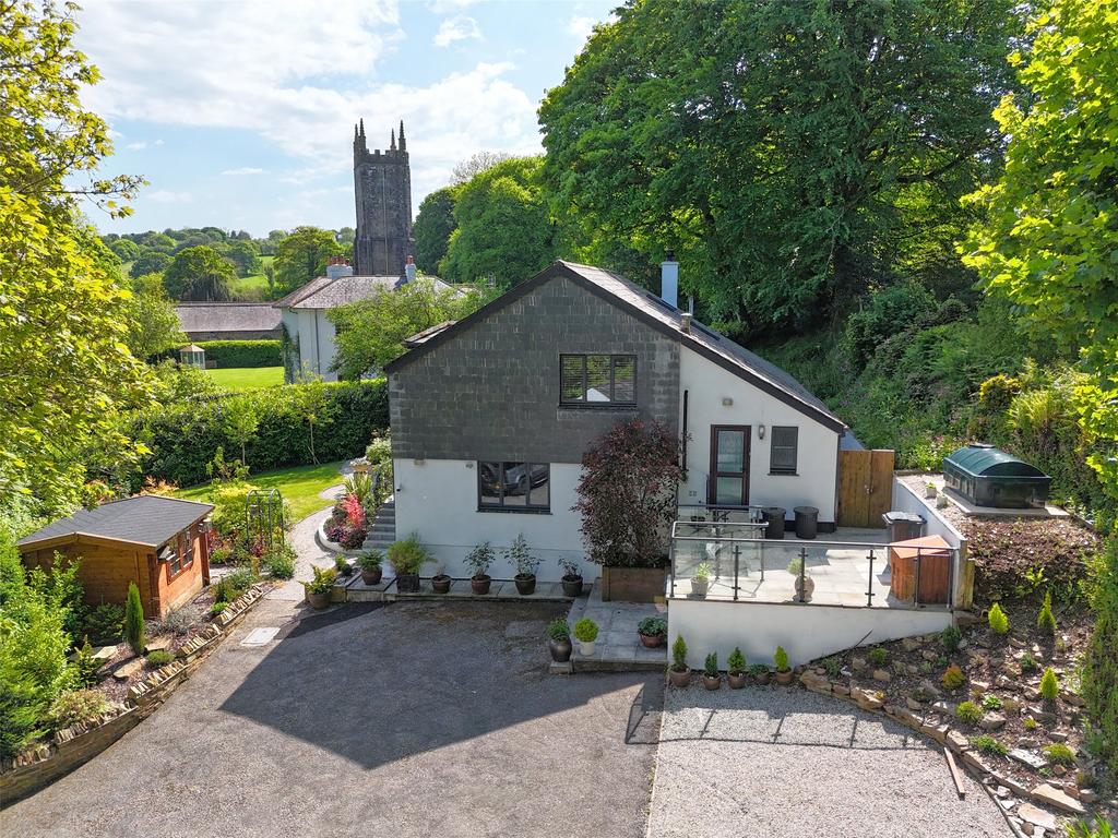 Altarnun, Launceston, Cornwall, PL15 4 bed detached house for sale £