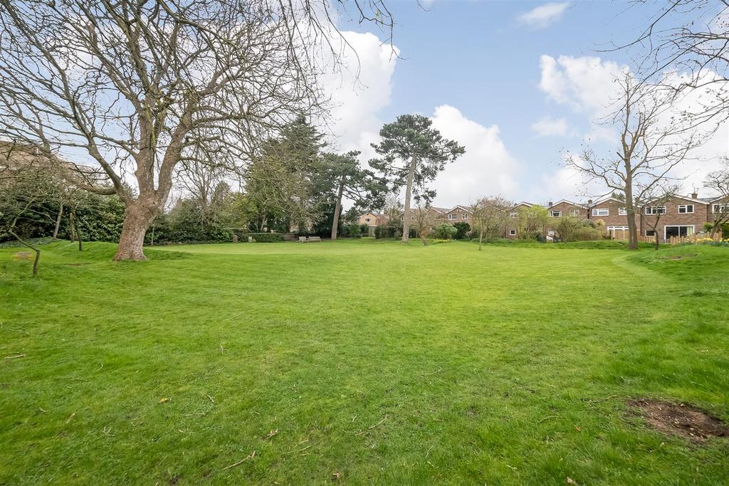 Views of estate green