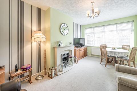undefined, Fellows Avenue, Kingswinford, DY6 9ET