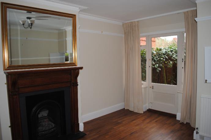 Dining room.png