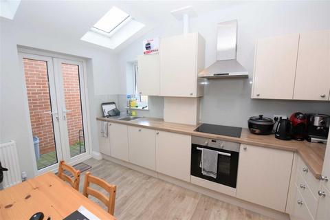 1 bedroom in a house share to rent, Montagu Road, Hendon