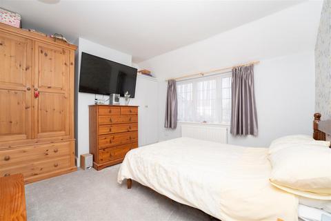 67 Syke Ings, Iver, SL0 9ES